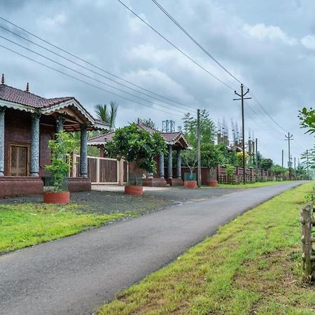 Shenwa The Kerala Village, Shahapur المظهر الخارجي الصورة